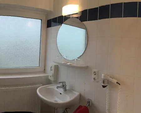 Hotel Landhaus Wesermarsch 3*